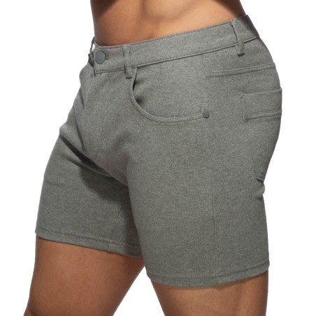 Svelte - grey shorts