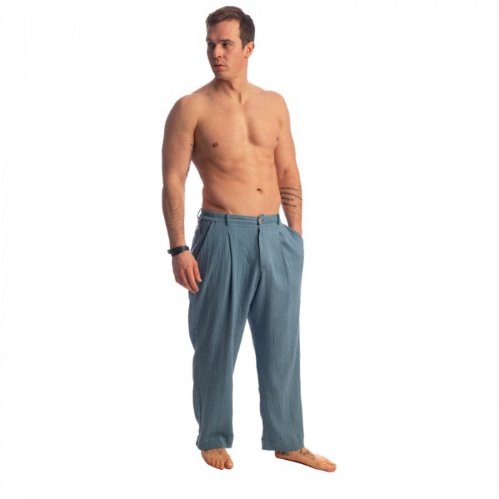 Pantalon de la marque L HOMME INVISIBLE - Palm Spring - Flowy Lounge Trousers - Whisper Blue - Ref : RW20 PAL B15