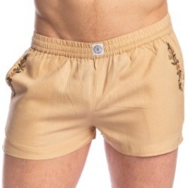 Pantalones cortos bordados...
