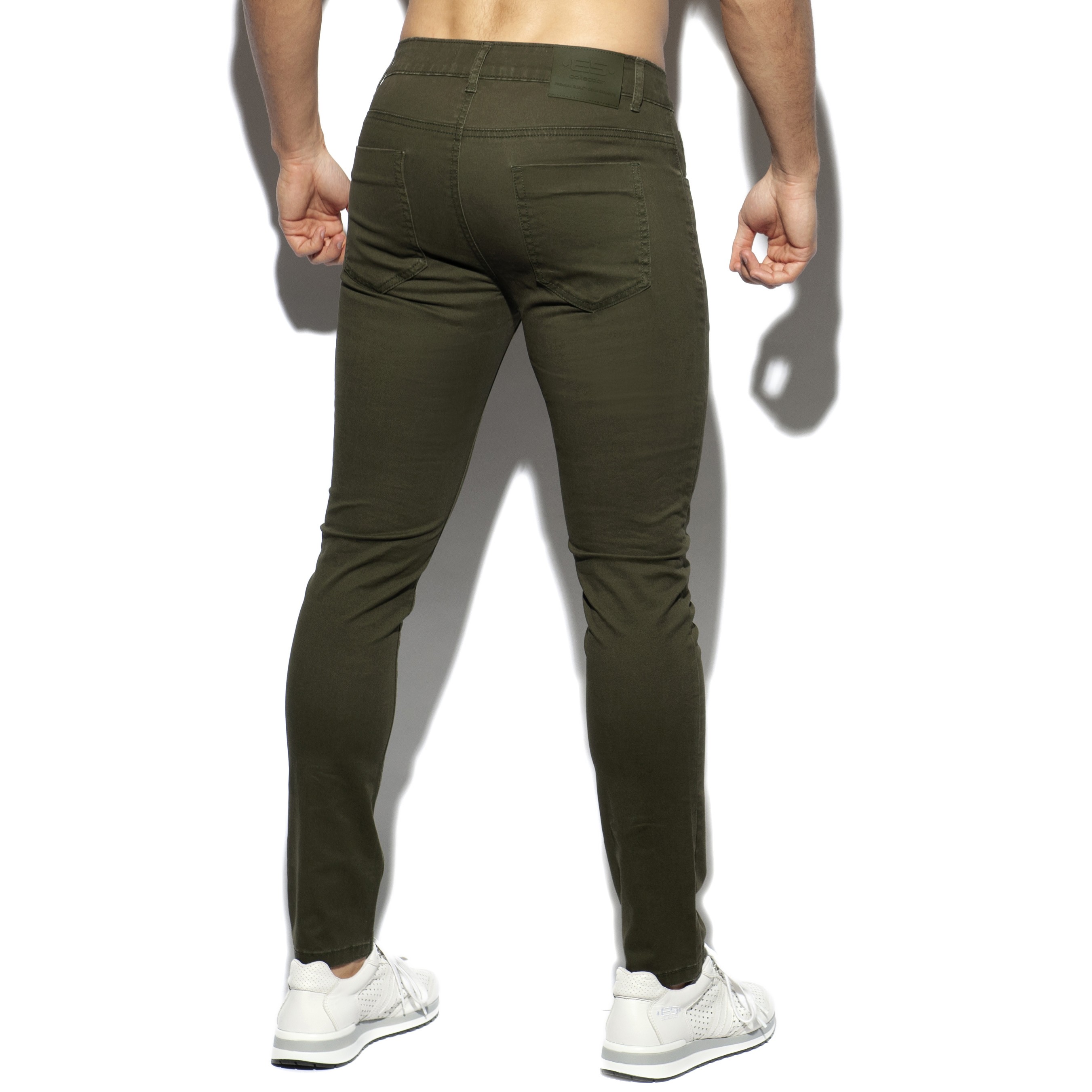Slim kaki pants