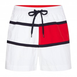 Pantalones cortos de natación medio largos bloque de color - blanco - TOMMY HILFIGER UM0UM02055-YBR