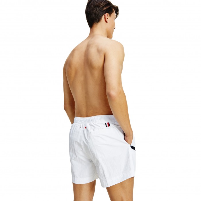  Short de bain mi-long colour block - blanc - TOMMY HILFIGER UM0UM02055-YBR 