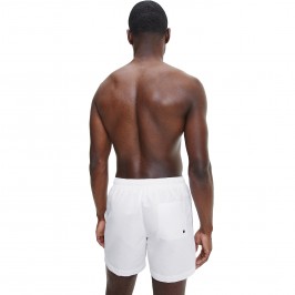  Short de bain mi-long avec cordon de serrage Intense Power  - blanc - CALVIN KLEIN *KM0KM00701-YCD 