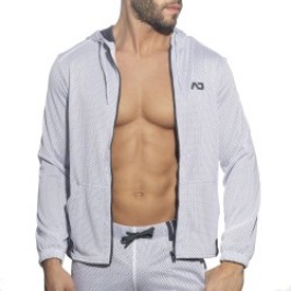 Chaqueta con capucha blanca...